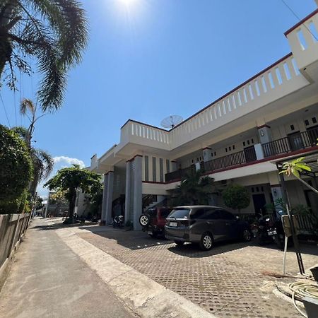Hotel Century Пангандаран Екстериор снимка