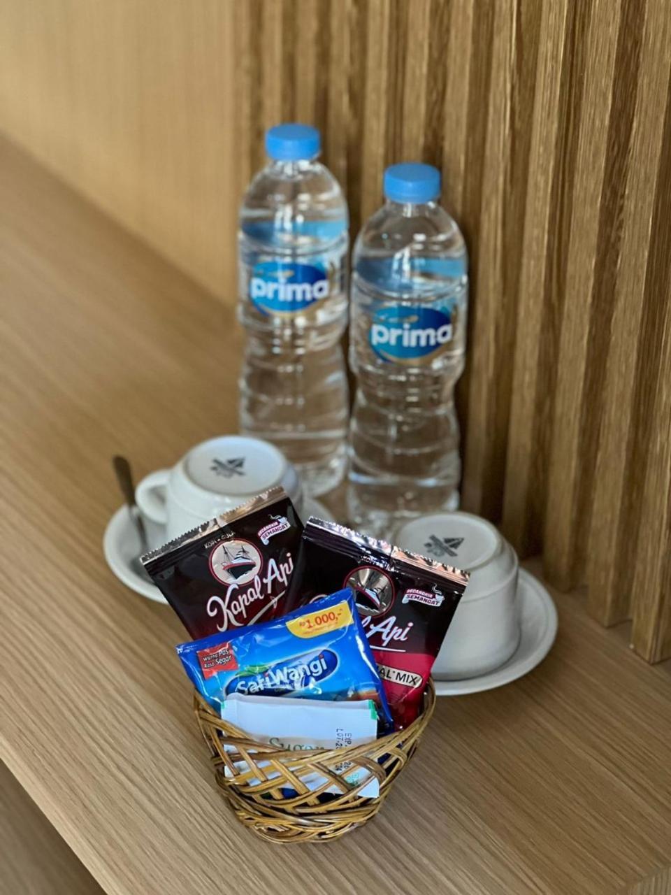 Hotel Century Пангандаран Екстериор снимка